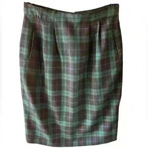 Austin Reed Green Plaid‎ Skirt with Pockets
